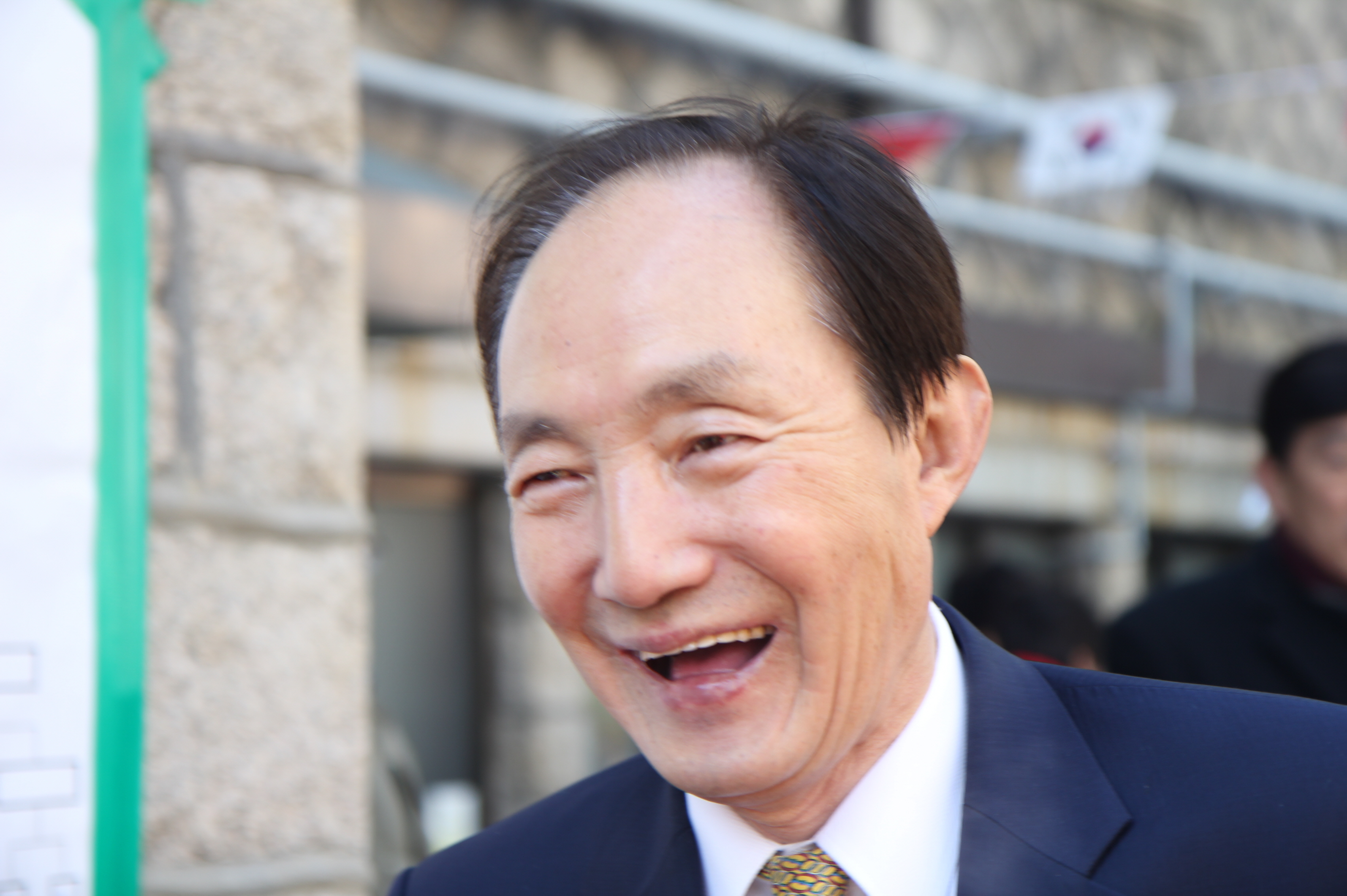 2017 빮  ...