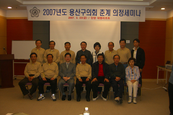 2007 輼...